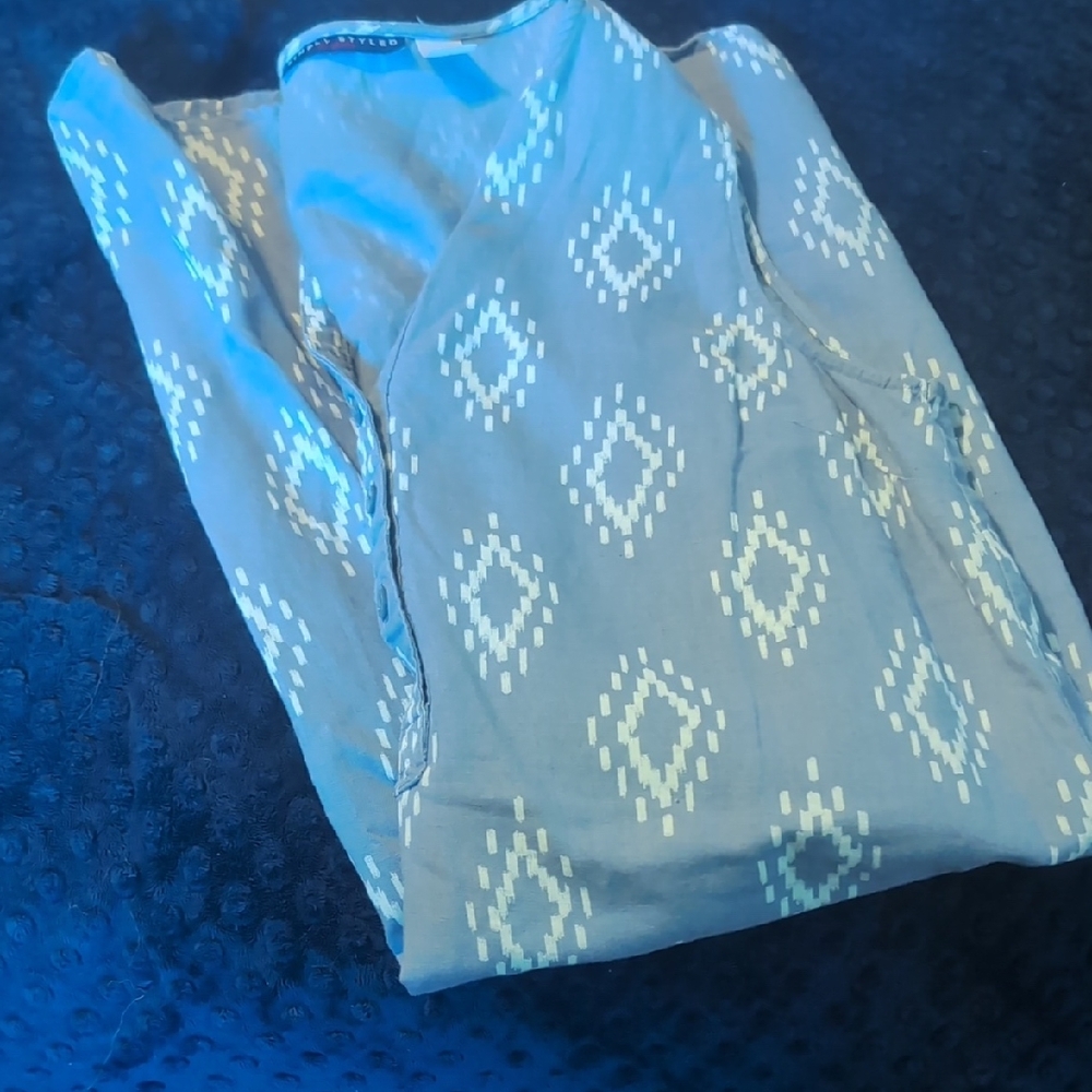 Blue and White Patterned Shirt